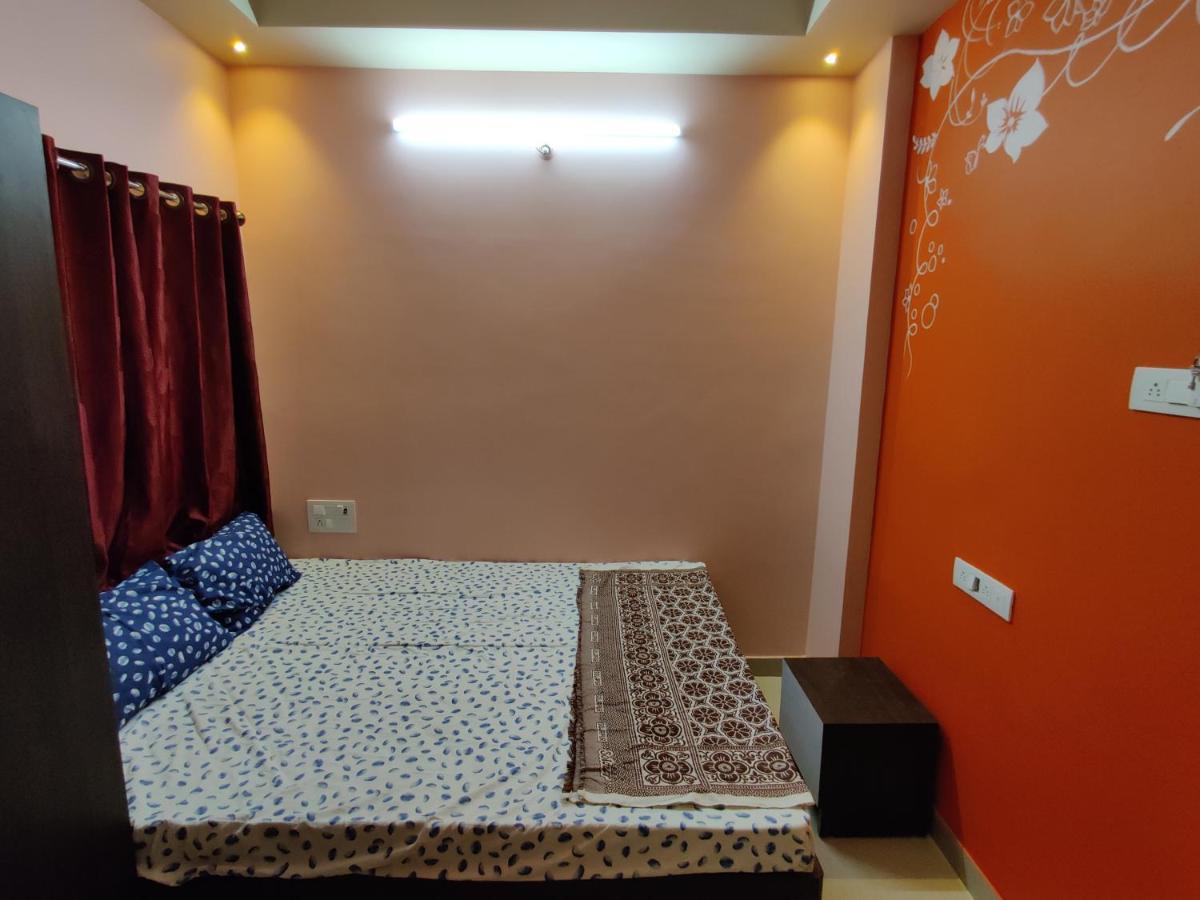 Bandekar Home Stay Mālvan Εξωτερικό φωτογραφία